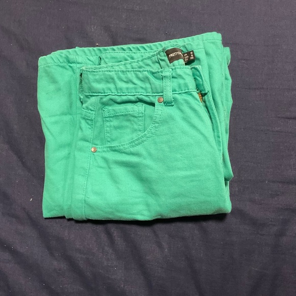 teal green jeans, new without tags - Picture 2 of 3